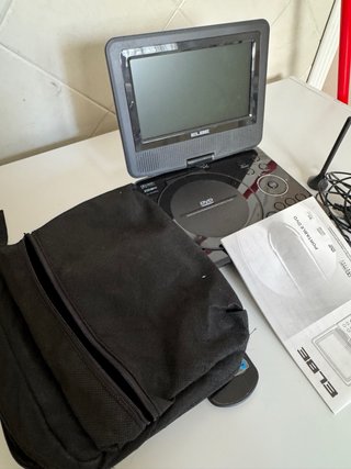 DVD portátil ELBE con antena