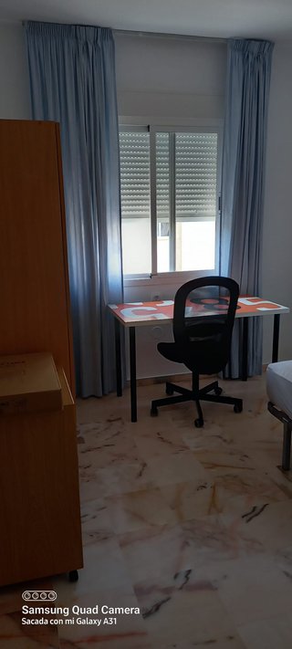 Piso en Alquiler en Teatinos