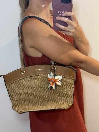 Bolso de rafia y piel Paco Martinez.