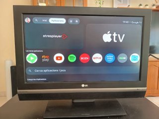 Televisor LG 32" mod. 32LC2R