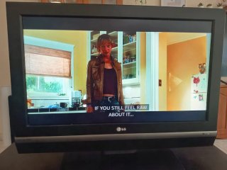 Televisor LG 32" mod. 32LC2R