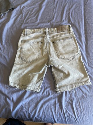Bershka Pantalón Corto Tejano Gris Roto