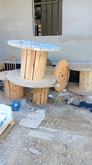 Bobinas de madera para decoración o proyectos
