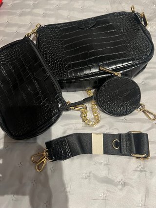 Bolso Momoda Bag Negro Cocodrilo