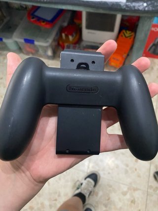 Mando Nintendo Switch como nuevo