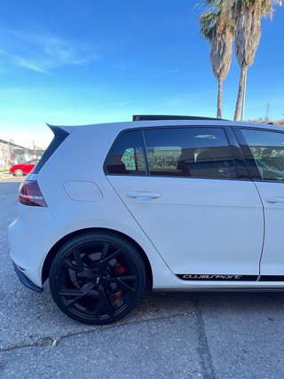 Volkswagen Golf GTI CLUBSPORT DSG