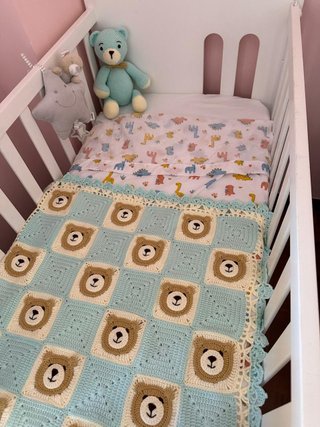 Cuna Micuna con cajón y ropa de cama