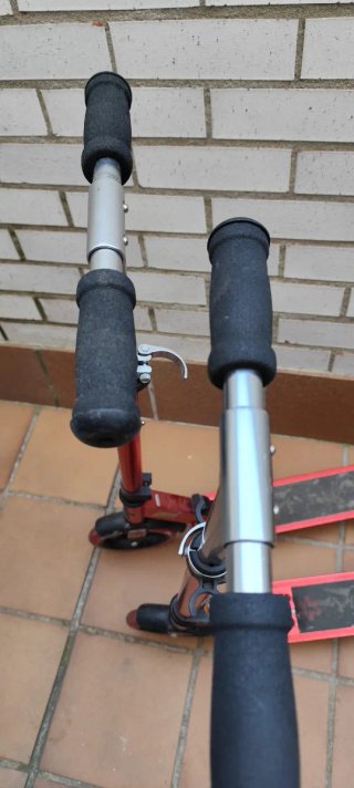 Patinetes Plegables Rojos (2 unidades)