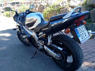 Moto Honda CBR 600f4i