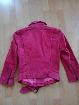 Bonita chaqueta 100% Piel Fucsia