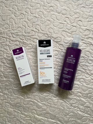 Pack Neoretin y Heliocare Cantabria Labs