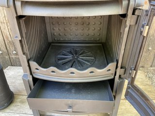 Estufa de leña JOTUL