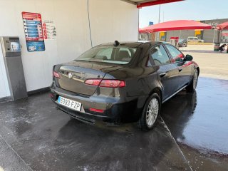 Alfa Romeo 159