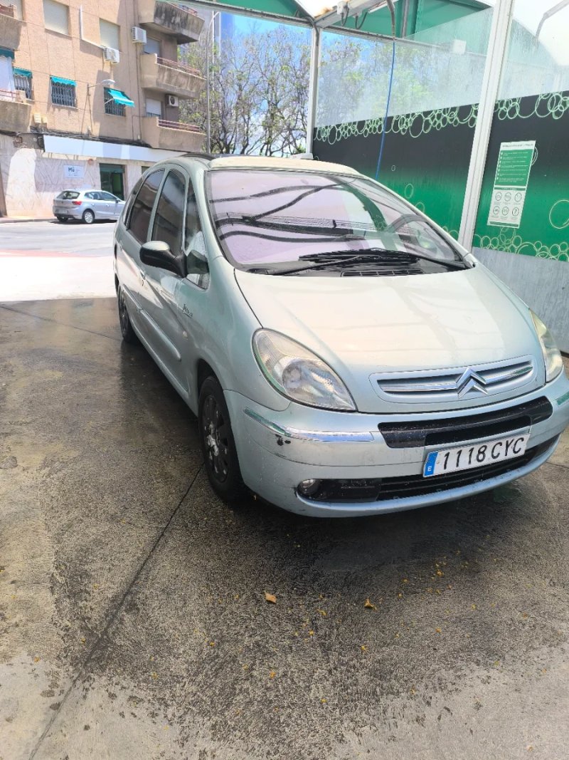Citroen C4 Picasso 2004 - foto 1