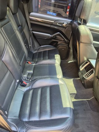 Porsche Cayenne 2011