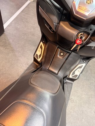 Yamaha XMAX 125 Iron Max 15cv