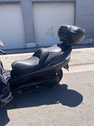 Suzuki Burgman 400 ABS Negra