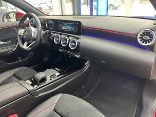 Mercedes-Benz Clase A250 AMG 225CV 2019