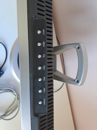 Sky LCD TV 15/38cm para PC, DVD, TV