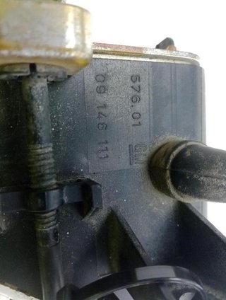 Faro antiniebla del izq opel omega b v94 20487744