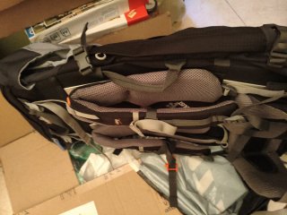 Mochila Trekking 60L+10L  para largas travesias