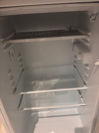 Nevera pequeña con congelador Beko