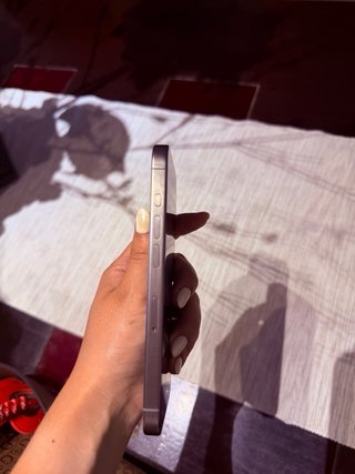 iPhone 15 Pro Gris Mate