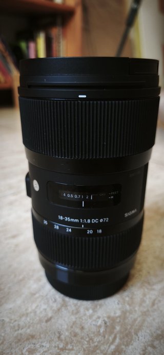 Sigma 18-35mm f/1.8 DC HSM Montura EF