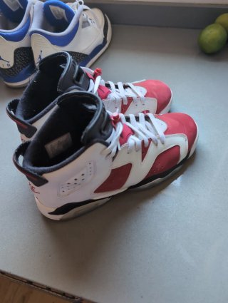 Jordan 6 Retro Rojo Blanco