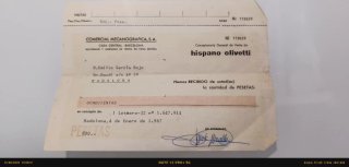 Máquina de escribir Olivetti Lettera 32