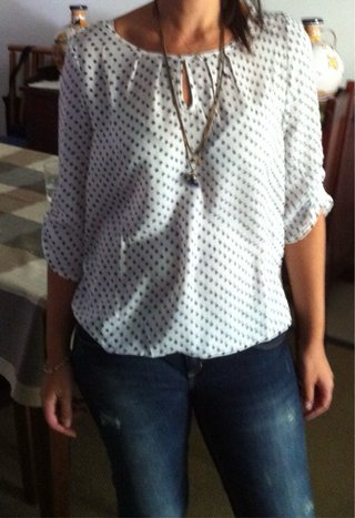 Blusa Sfera Lunares Talla L