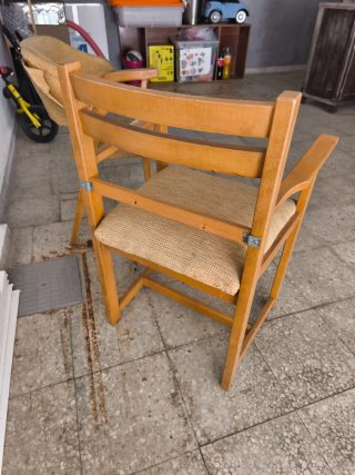 2 Sillas de Madera y Tela para Restaurar