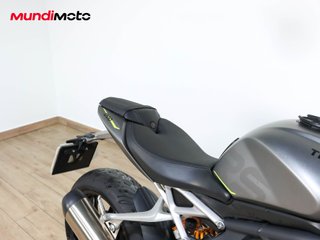 TRIUMPH SPEED TRIPLE 1200 RS