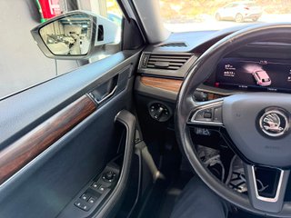 SKODA Superb Combi 2.0 TSI Scout 4x4 DSG 272Cv