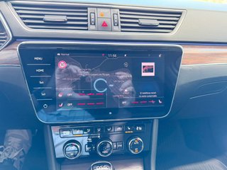 SKODA Superb Combi 2.0 TSI Scout 4x4 DSG 272Cv