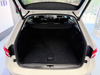 SKODA Superb Combi 2.0 TSI Scout 4x4 DSG 272Cv
