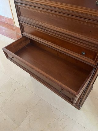 Cómoda / Sinfonier de madera maciza clásica