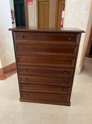 Cómoda / Sinfonier de madera maciza clásica