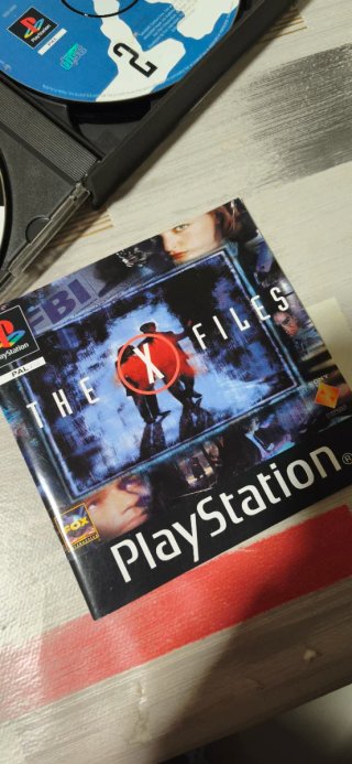 The X-Files Playstation 1 Juego