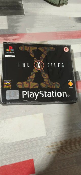 The X-Files Playstation 1 Juego
