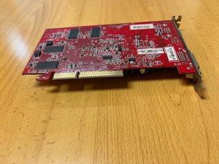 Tarjeta Gráfica Retro Radeon 9600 PRO