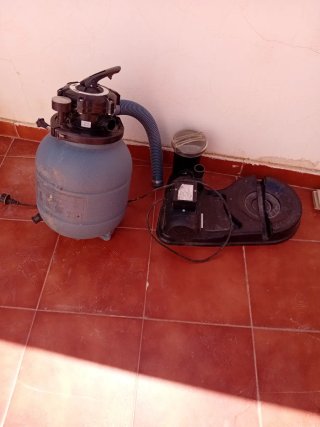 Depuradora de agua para piscina