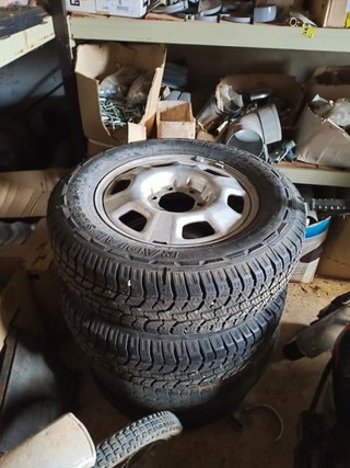 Llantas Toyota Land Cruiser