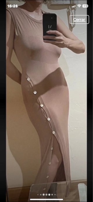 Vestido largo camiseta botones beige