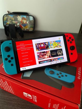 Nintendo Switch OLED Rojo/Blanco