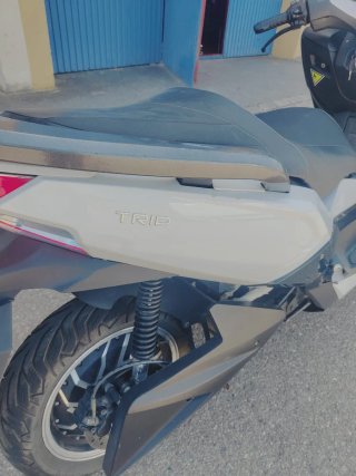 Moto Eléctrica Linze Trip Blanca