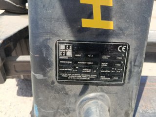 Transpaleta eléctrica Hyster Negra y Amarilla