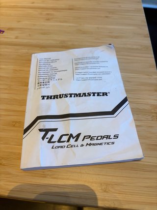 Pedales Thrustmaster T-LCM + T-Stand