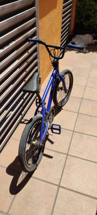 Bici BMX Azul