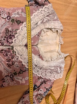 Traje de Fallera con dos pares de zapatos 34-36